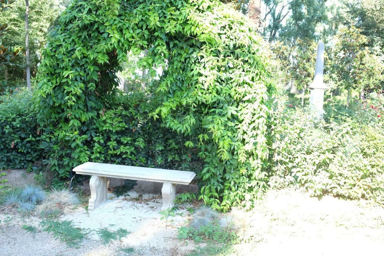 Suite A Villa D'Orri 萨罗克 外观 照片